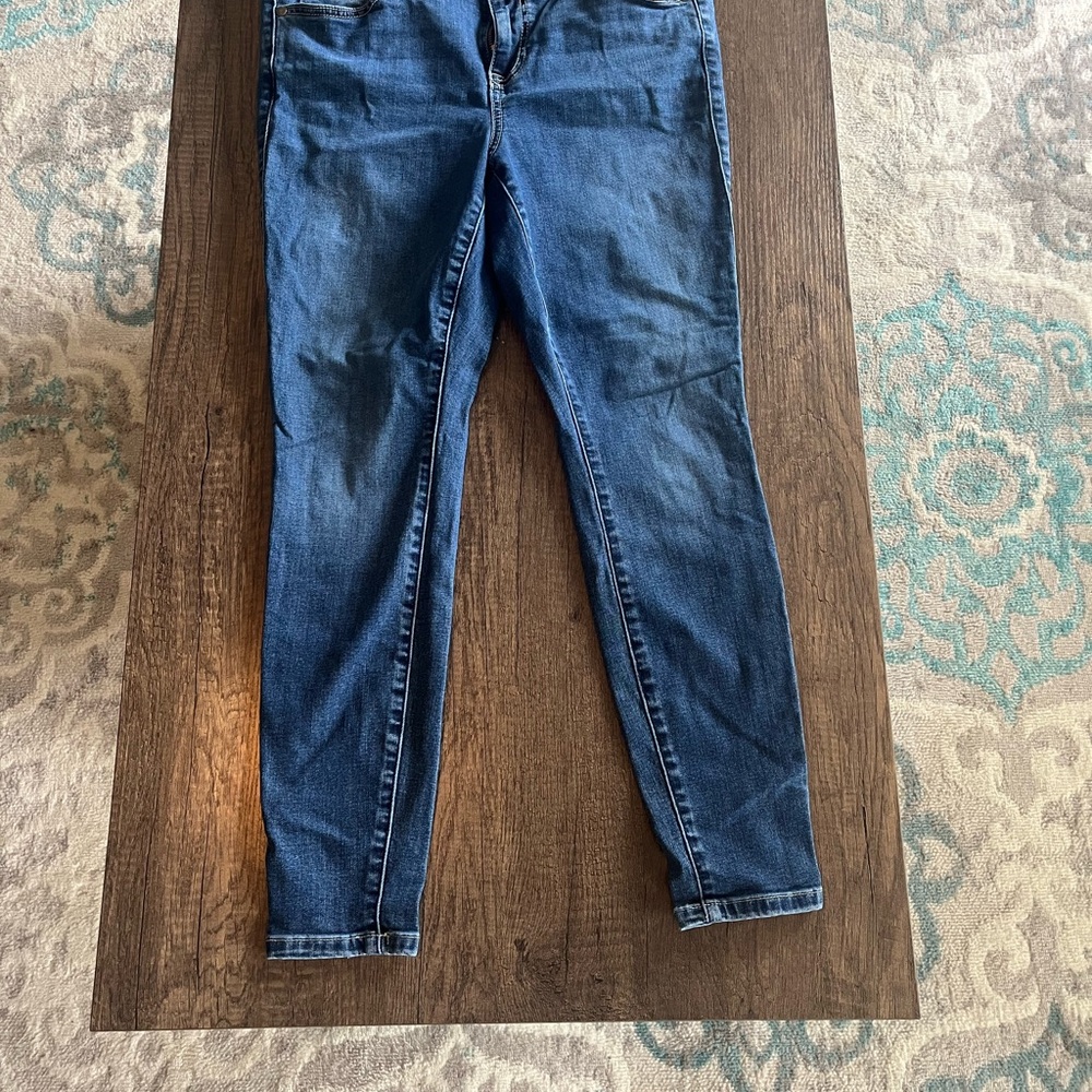 Torrid Women's Classic Blue Skinny Jeans